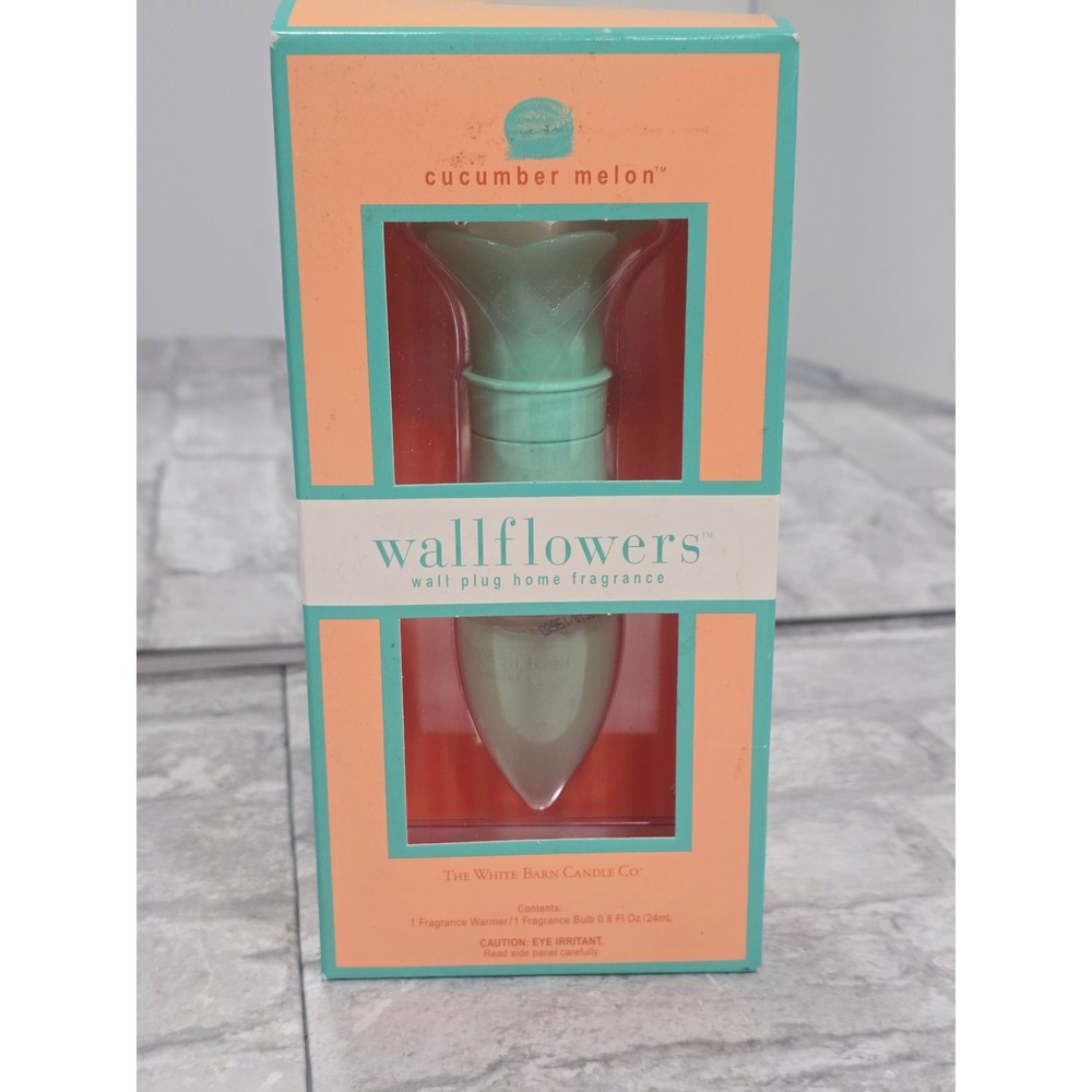 NOS The White Barn Candles Co Fragrance Warmer and Bulb Cucumber Melon NEW - Picture 1 of 6